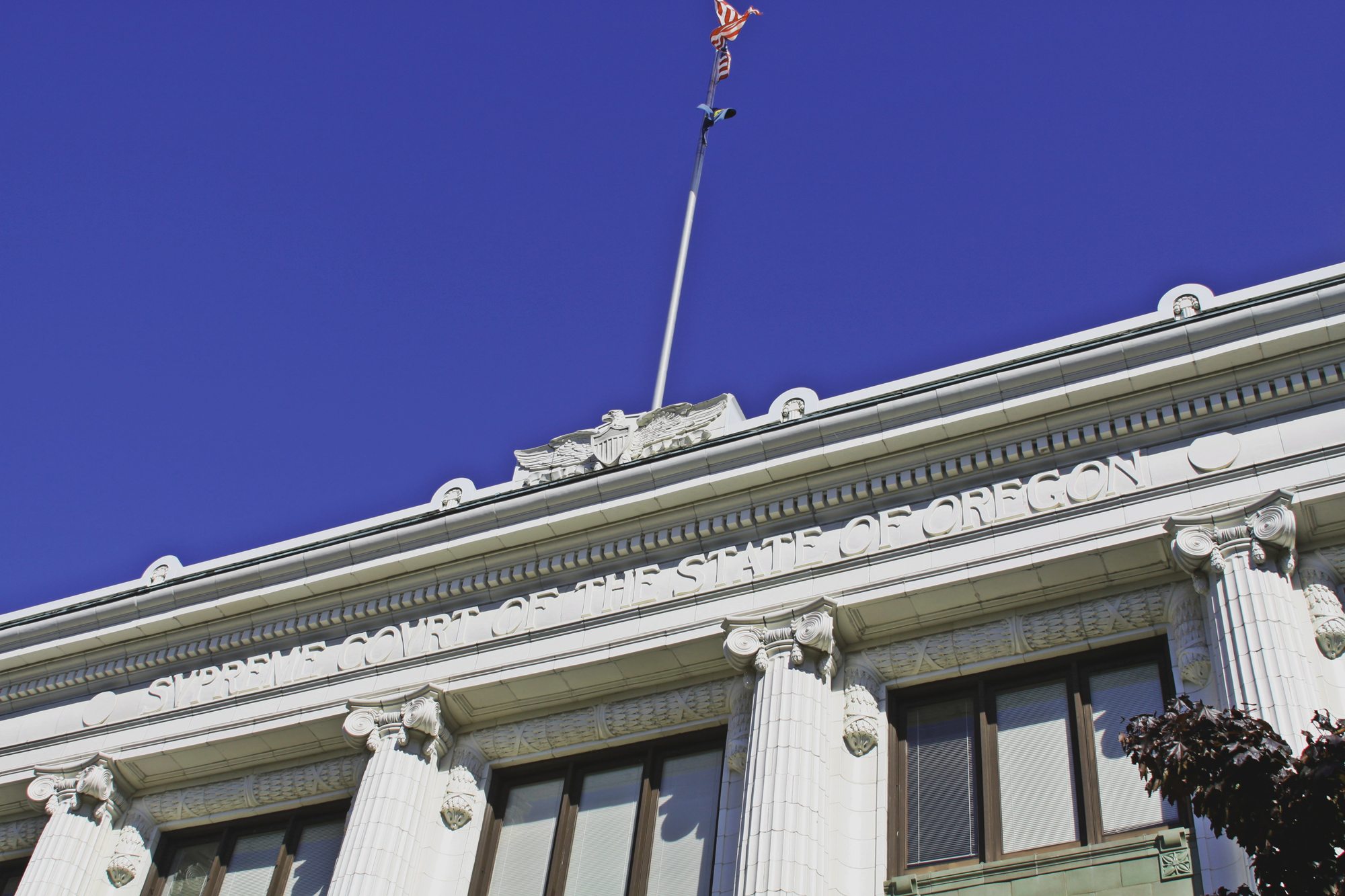 Outside View of Oregon Supreme Court